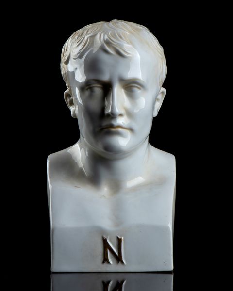 Busto di Napoleone in porcellana  - Asta Militaria, Ordini cavallereschi, Napoleonica - Associazione Nazionale - Case d'Asta italiane
