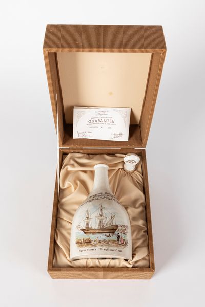 Scozia : Bruichladdich 15 Year Old Samaroli's Collection / Mayflower '80 CERAMIC DECANTER  - Asta Distillati da Collezione - Associazione Nazionale - Case d'Asta italiane