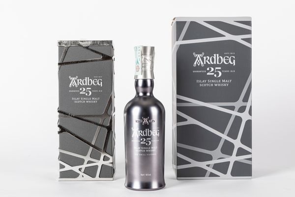 Scozia : Ardbeg 25 Y  - Asta Distillati da Collezione - Associazione Nazionale - Case d'Asta italiane