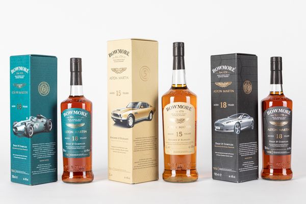 Scozia : Bowmore Aston Martin 3 Versioni  - Asta Distillati da Collezione - Associazione Nazionale - Case d'Asta italiane