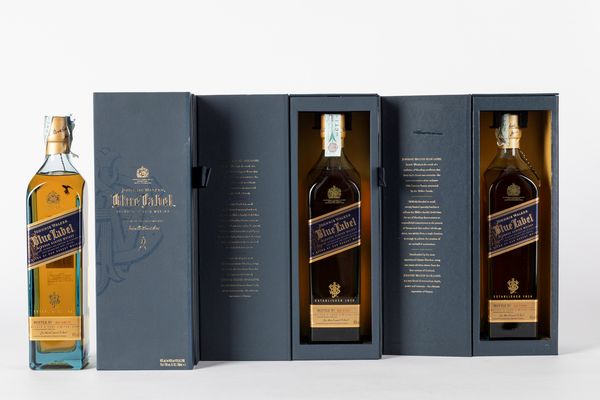 Scozia : Johnnie Walker Blue Label (3 BT)  - Asta Distillati da Collezione - Associazione Nazionale - Case d'Asta italiane