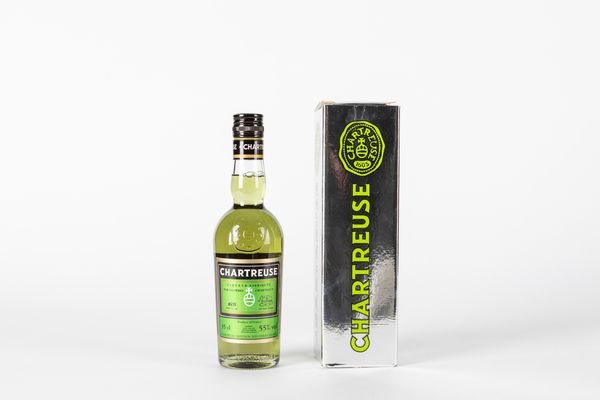 FRANCIA : Chartreuse Verte 35 cl  - Asta Distillati da Collezione - Associazione Nazionale - Case d'Asta italiane