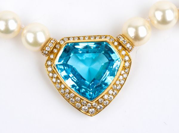 Girocollo in perle con diamanti e topazio azzurro  - Asta Gioielli, Orologi e Penne - Associazione Nazionale - Case d'Asta italiane