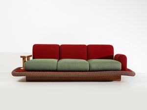 SOTTSASS ETTORE (1917 - 2007) : Divano a tre posti mod. Tappeto Volante per Bedding Brevetti, Casalguidi  - Asta Asta 455 | DESIGN E ARTI DECORATIVE DEL NOVECENTO Tradizionale - Associazione Nazionale - Case d'Asta italiane