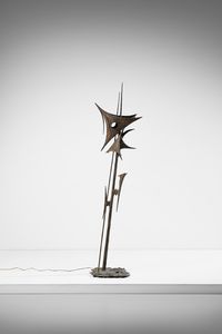 CAPPELLO CARMELO (1912 - 1996) : Lampada da terra-scultura  - Asta Asta 455 | DESIGN E ARTI DECORATIVE DEL NOVECENTO Tradizionale - Associazione Nazionale - Case d'Asta italiane