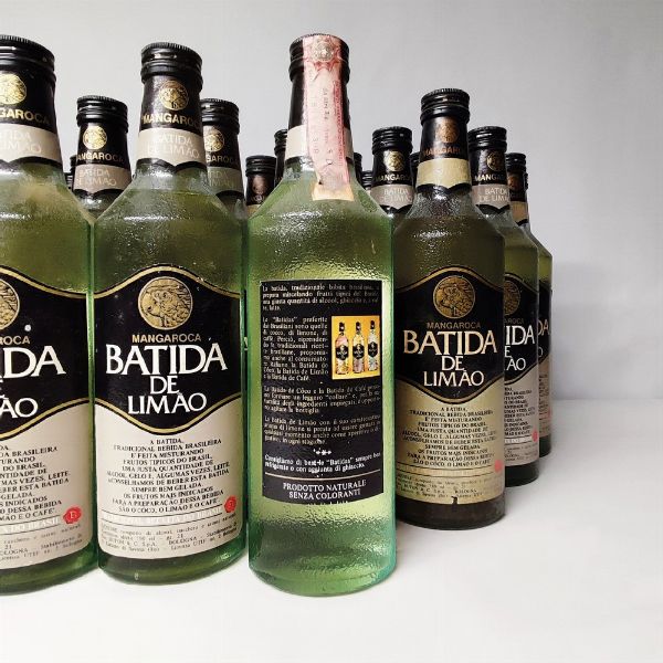 Buton Mangaroca Batida de Limao, Liquore  - Asta Wine & Spirits Flower Spring - Associazione Nazionale - Case d'Asta italiane