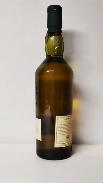 Lagavulin 12 Years Release 2004, Single Islay Malt  - Asta Wine & Spirits Flower Spring - Associazione Nazionale - Case d'Asta italiane