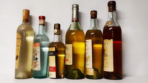 Collezione Anisette  - Asta Wine & Spirits Flower Spring - Associazione Nazionale - Case d'Asta italiane