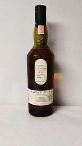 Lagavulin 12 Years Release 2002, Single Islay Malt  - Asta Wine & Spirits Flower Spring - Associazione Nazionale - Case d'Asta italiane