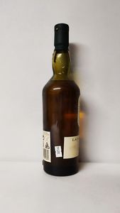 Lagavulin 12 Years Release 2002, Single Islay Malt  - Asta Wine & Spirits Flower Spring - Associazione Nazionale - Case d'Asta italiane