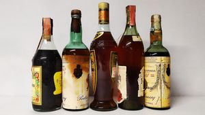 Romate, Fundador, Metaxa, Carlos, Asbach, Brandy  - Asta Wine & Spirits Flower Spring - Associazione Nazionale - Case d'Asta italiane