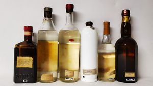 Stock, Bononia, Groppi, Brotto, Gentil, Triple Sec  - Asta Wine & Spirits Flower Spring - Associazione Nazionale - Case d'Asta italiane