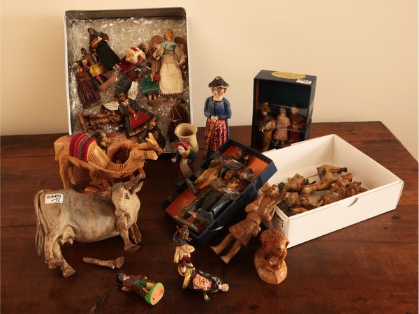 Grande assortimento di personaggi da presepe  - Asta Una casa a Verona - Associazione Nazionale - Case d'Asta italiane