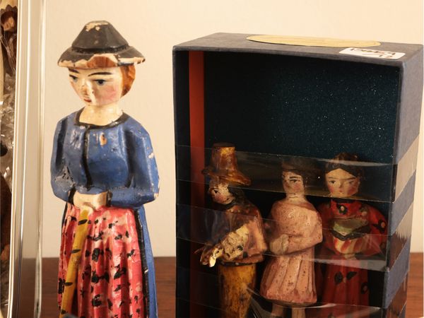 Grande assortimento di personaggi da presepe  - Asta Una casa a Verona - Associazione Nazionale - Case d'Asta italiane