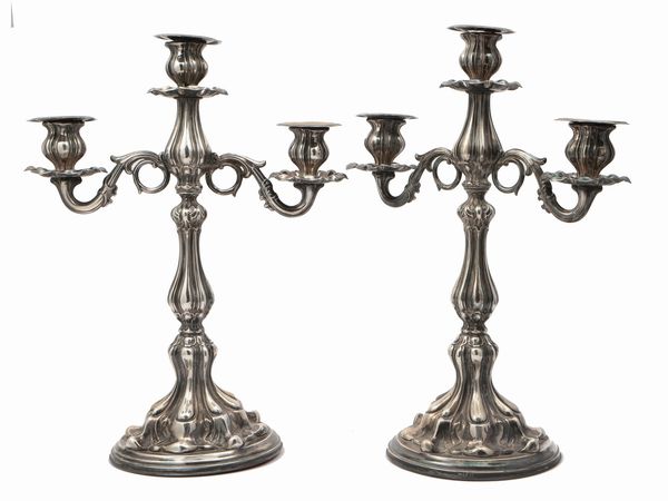 Coppia di candelabri in argento  - Asta Una casa a Verona - Associazione Nazionale - Case d'Asta italiane