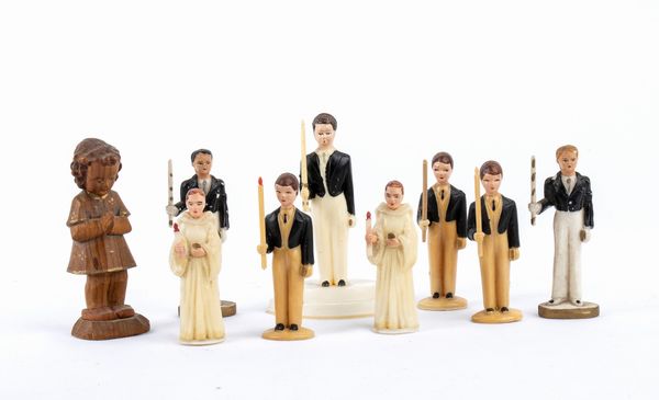 Collezione figurine, personaggi per matrimonio, comunione  - Asta Memorabilia storici e cinematografici - Associazione Nazionale - Case d'Asta italiane