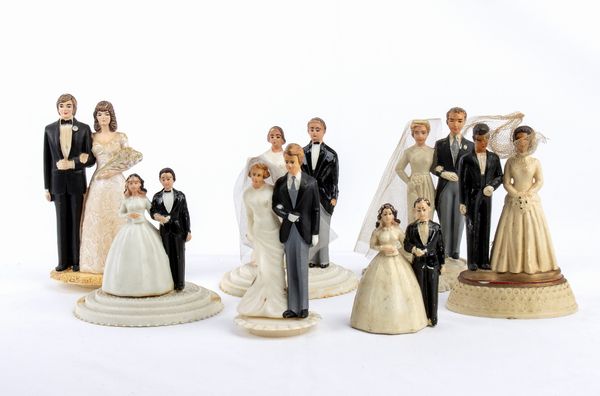 Collezione figurine, personaggi per matrimonio, comunione  - Asta Memorabilia storici e cinematografici - Associazione Nazionale - Case d'Asta italiane