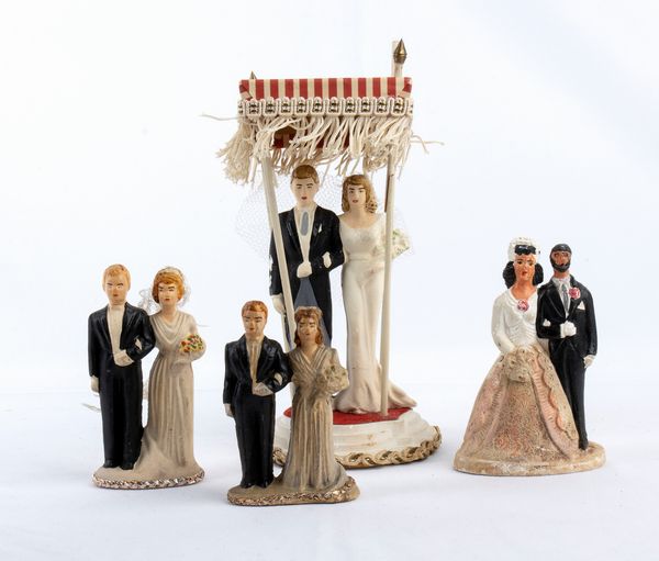 Collezione figurine, personaggi per matrimonio, comunione  - Asta Memorabilia storici e cinematografici - Associazione Nazionale - Case d'Asta italiane