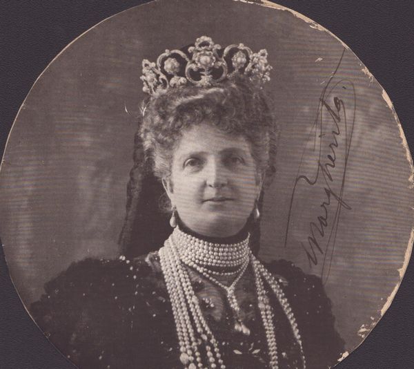 Margherita di Savoia (Margherita Maria Teresa Giovanna di Savoia-Genova; Torino, 20 novembre 1851 – Bordighera, 4 gennaio 1926)  - Asta Memorabilia storici e cinematografici - Associazione Nazionale - Case d'Asta italiane