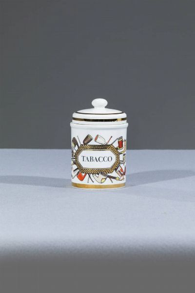 PIERO FORNASETTI Milano 1913 - 1988 : Scatola portatabacco  - Asta Design - Associazione Nazionale - Case d'Asta italiane