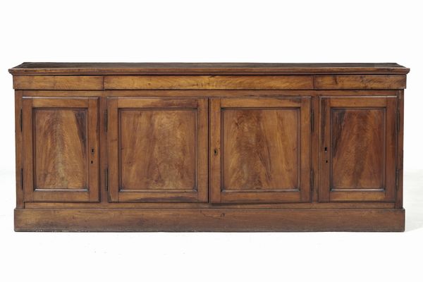 Credenza a quattro ante. XIX secolo  - Asta Antiquariato - Associazione Nazionale - Case d'Asta italiane