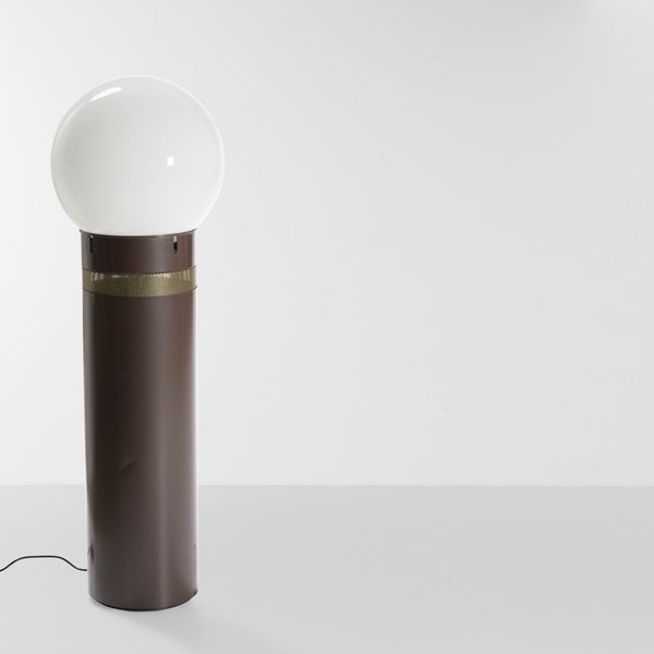 GAE AULENTI : Lampada da terra mod. Oracolo  - Asta Design - Associazione Nazionale - Case d'Asta italiane