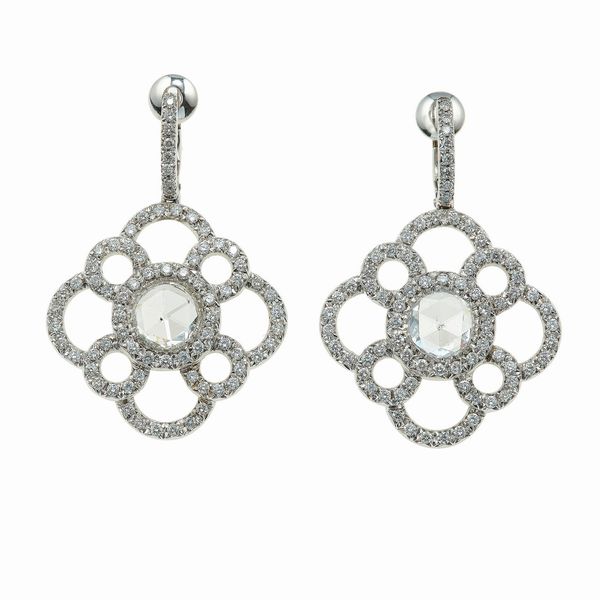 Pederzani. Orecchini con diamanti taglio rosa per ct 1.44 e diamanti taglio brillante per ct 1.22  - Asta Fine Jewels - Associazione Nazionale - Case d'Asta italiane