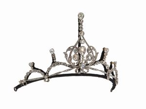 Tiara con diamanti di vecchio taglio e taglio rosa  - Asta Fine Jewels - Associazione Nazionale - Case d'Asta italiane