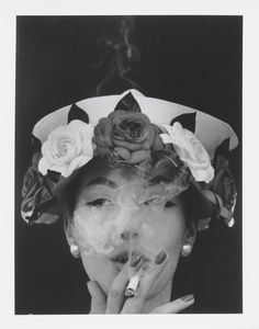William Klein - Hat + 5 Roses