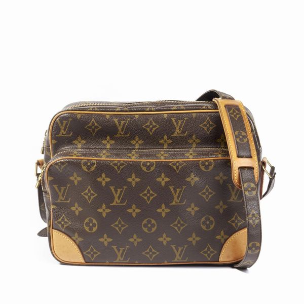 LOUIS VUITTON TRACOLLA NIL  - Asta Vintage: borse e accessori di hermes, louis vuitton e altre grandi maison - Associazione Nazionale - Case d'Asta italiane