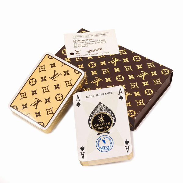 LOUIS VUITTON SET VINTAGE CARTE DA GIOCO  - Asta Vintage: borse e accessori di hermes, louis vuitton e altre grandi maison - Associazione Nazionale - Case d'Asta italiane