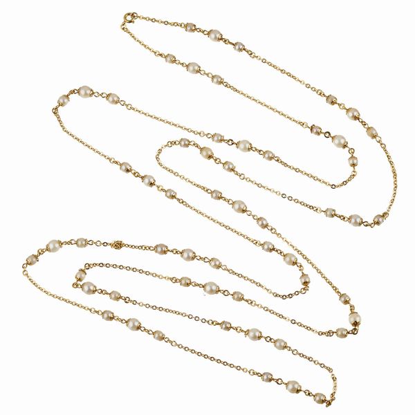 LUNGA COLLANA CON PERLE  - Asta Gioielli - Associazione Nazionale - Case d'Asta italiane