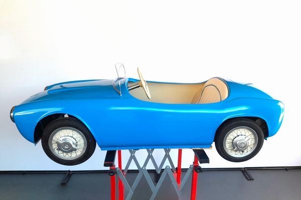 S.I.L.A : Original Bimbo Racer Ferrari V12 Tot Rod Pedal Car  - Asta Giocattoli d'Epoca - Associazione Nazionale - Case d'Asta italiane