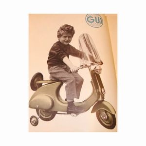 Pierre Gui : Vespa a pedali  - Asta Giocattoli d'Epoca - Associazione Nazionale - Case d'Asta italiane