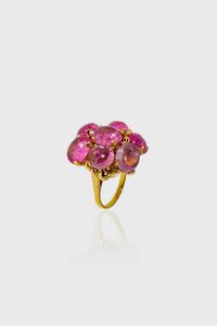 ANELLO - Peso gr 16 1 Misura 11(51) in oro giallo  sommit con tormaline rosa cabochon