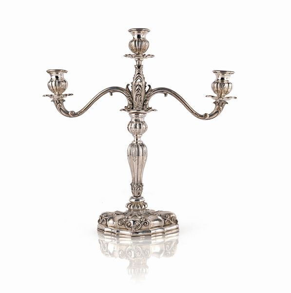 Candelabro in argento sterling a tre luci, Fornari, Roma  - Asta Argenti Antichi e da Collezione - Associazione Nazionale - Case d'Asta italiane