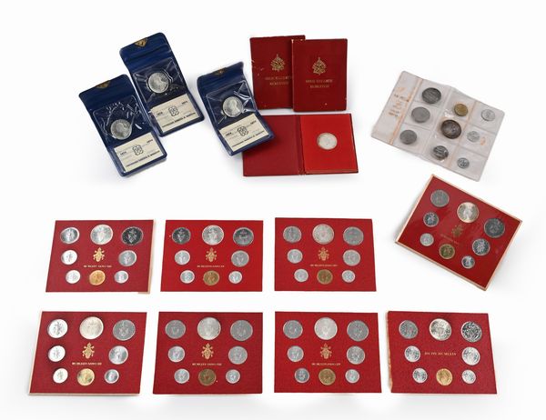 Lotto di monete: 8 serie di Paolo VI, 3 monete da 500 Lire Sede Vacante 1978 Città del Vaticano; 3 monete da 500 Lire 1974 Marconi e 1 serie 1970 Repubblica italiana  - Asta Numismatica - Associazione Nazionale - Case d'Asta italiane