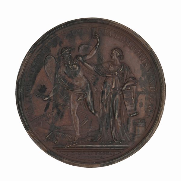 TOMMASO Mercandetti : Medaglia in bronzo commemorativa di Ludovico Antonio Muratori (1672-1750); datata 1806 e firmata T.Mercandetti F.R. - D/ Busto a destra con berretto e mantella LVDOVICVS • ANTON • MVRATORIVS •  R/ La Storia in piedi con il braccio cerca di fermare il Tempo, a terra ruderi di monumenti ITALIAE HISTORIA AB INIVRIA TEMPORIS VINDICATA in esergo T. M. INV. ET S. ROMAE MDCCCVI •  - Asta Numismatica - Associazione Nazionale - Case d'Asta italiane