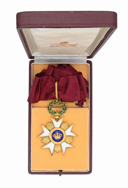 Croce da Commendatore dell'Ordine della Corona del Belgio con nastro e riduzione  - Asta Numismatica - Associazione Nazionale - Case d'Asta italiane