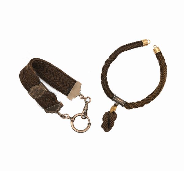 Bracciale e collier antichi vittoriani, ricordo e oro  - Asta Importanti Gioielli e Orologi da polso e da tasca - Associazione Nazionale - Case d'Asta italiane