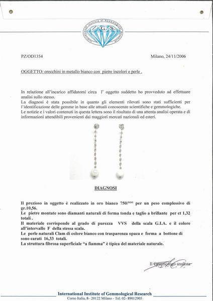 Coppia di orecchini pendenti in oro, perle Clam e brillanti  - Asta Importanti Gioielli e Orologi da polso e da tasca - Associazione Nazionale - Case d'Asta italiane