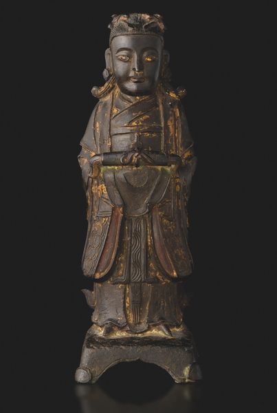 Figura di dignitario in bronzo, Cina, Dinastia Ming, XVII secolo  - Asta Fine Asian Works of Art - Associazione Nazionale - Case d'Asta italiane