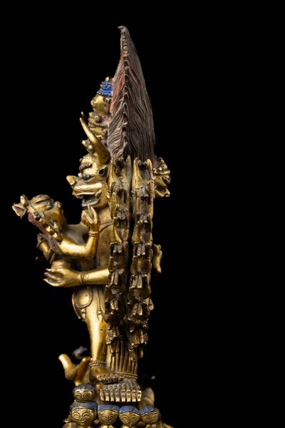 Rara figura di Yamantaka in bronzo, Cina, Dinastia Qing, epoca Qianlong, XVIII secolo  - Asta Fine Asian Works of Art - Associazione Nazionale - Case d'Asta italiane