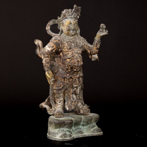 Figura di guardiano in bronzo, Cina, Dinastia Ming, XVI secolo  - Asta Fine Asian Works of Art - Associazione Nazionale - Case d'Asta italiane