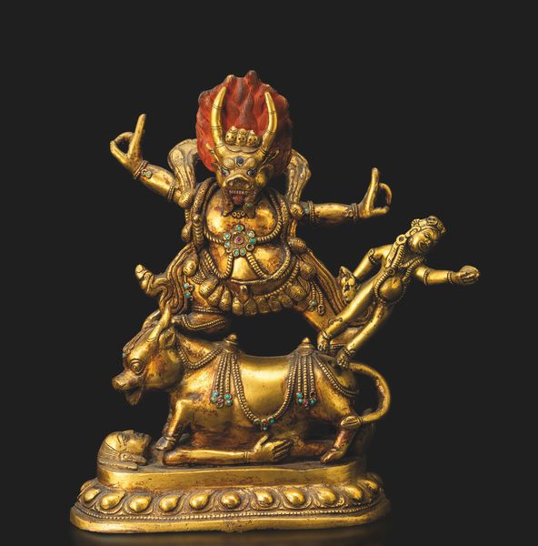 Figura di Yama Lord of Hell in bronzo dorato con tracce di policromia e innesti di pietre dure, Cina, Dinastia Qing, XIX secolo  - Asta Fine Asian Works of Art - Associazione Nazionale - Case d'Asta italiane