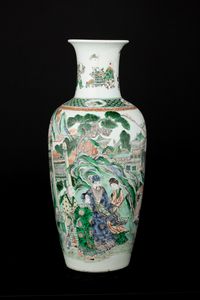 Vaso in porcellana Famiglia Verde con paesaggio e personaggi, Cina, XIX secolo  - Asta Fine Asian Works of Art - Associazione Nazionale - Case d'Asta italiane