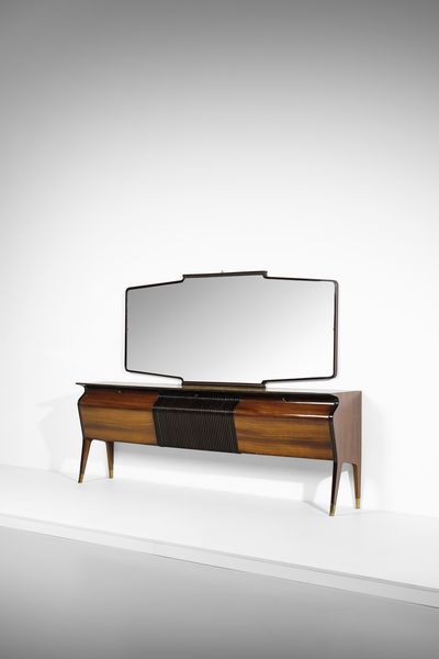 BORSANI OSVALDO (1911 - 1985) : attribuito. Buffet con specchiera per Arredamento Borsani, Varedo  - Asta Asta 458 | DESIGN E ARTI DECORATIVE DEL NOVECENTO Online - Associazione Nazionale - Case d'Asta italiane