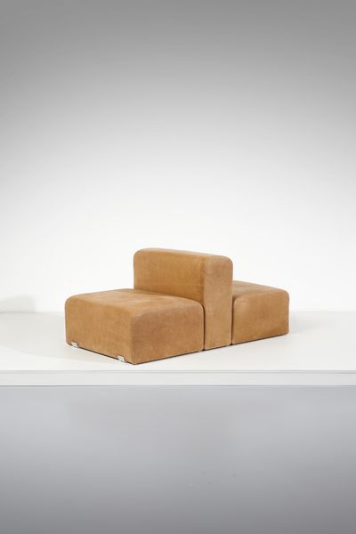 TAKAHAMA KAZUHIDE (1930 - 2010) : Poltrona doppia mod. Marcel per Gavina, San Lazzaro di Savena  - Asta Asta 458 | DESIGN E ARTI DECORATIVE DEL NOVECENTO Online - Associazione Nazionale - Case d'Asta italiane