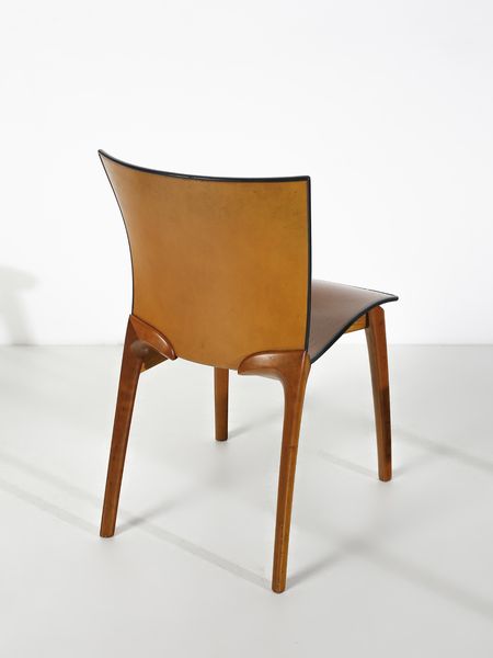 BELLINI MARIO (n. 1935) : Poltroncina e tre sedie per Cassina, Meda  - Asta Asta 458 | DESIGN E ARTI DECORATIVE DEL NOVECENTO Online - Associazione Nazionale - Case d'Asta italiane