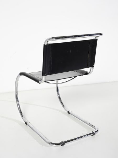 MIES VAN DER ROHE LUDWIG (1886 - 1969) : Cinque sedie della serie MR  - Asta Asta 458 | DESIGN E ARTI DECORATIVE DEL NOVECENTO Online - Associazione Nazionale - Case d'Asta italiane